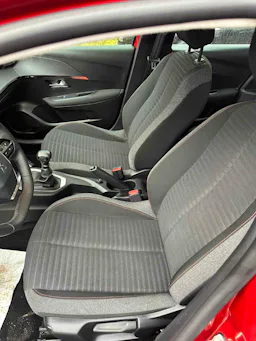 Peugeot 208  1.2i PureTech 100 occasion - Photo 7