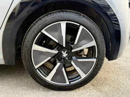 Peugeot 208  II e-208 136ch GT Line / PARFAIT ETAT -- FINANCEMENT POSSIBLE occasion - Photo 9
