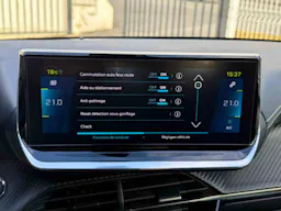 Peugeot 208 II e-208 136ch GT Line / PARFAIT ETAT -- FINANCEMENT POSSIBLE occasion - Photo 18