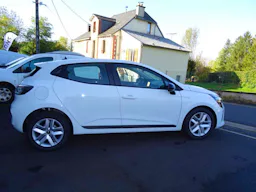 Renault Clio 1.5 dci 100 ch evolution occasion - Photo 2