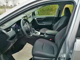 Toyota RAV4  HYBRIDE 218CH ACTIVE 2WD occasion - Photo 3