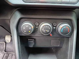 Dacia Sandero 1.0 TCe 90 ch Expression occasion - Photo 11