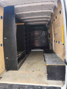 Volkswagen Crafter  FOURGON 35 L3H3 2.0 TDI - 140 VAN BUSINESS LINE occasion - Photo 7