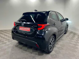 Toyota Yaris  Hybrid 116h Design occasion - Photo 2