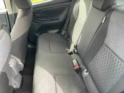 Toyota Yaris  hybride design 116 occasion - Photo 4