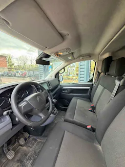 Citroën Jumpy M BlueHDi 120 S&S BVM6 (300 Nm) Control occasion - Photo 10