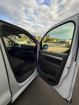 Citroën Jumpy M BlueHDi 120 S&S BVM6 (300 Nm) Control occasion - Photo 15