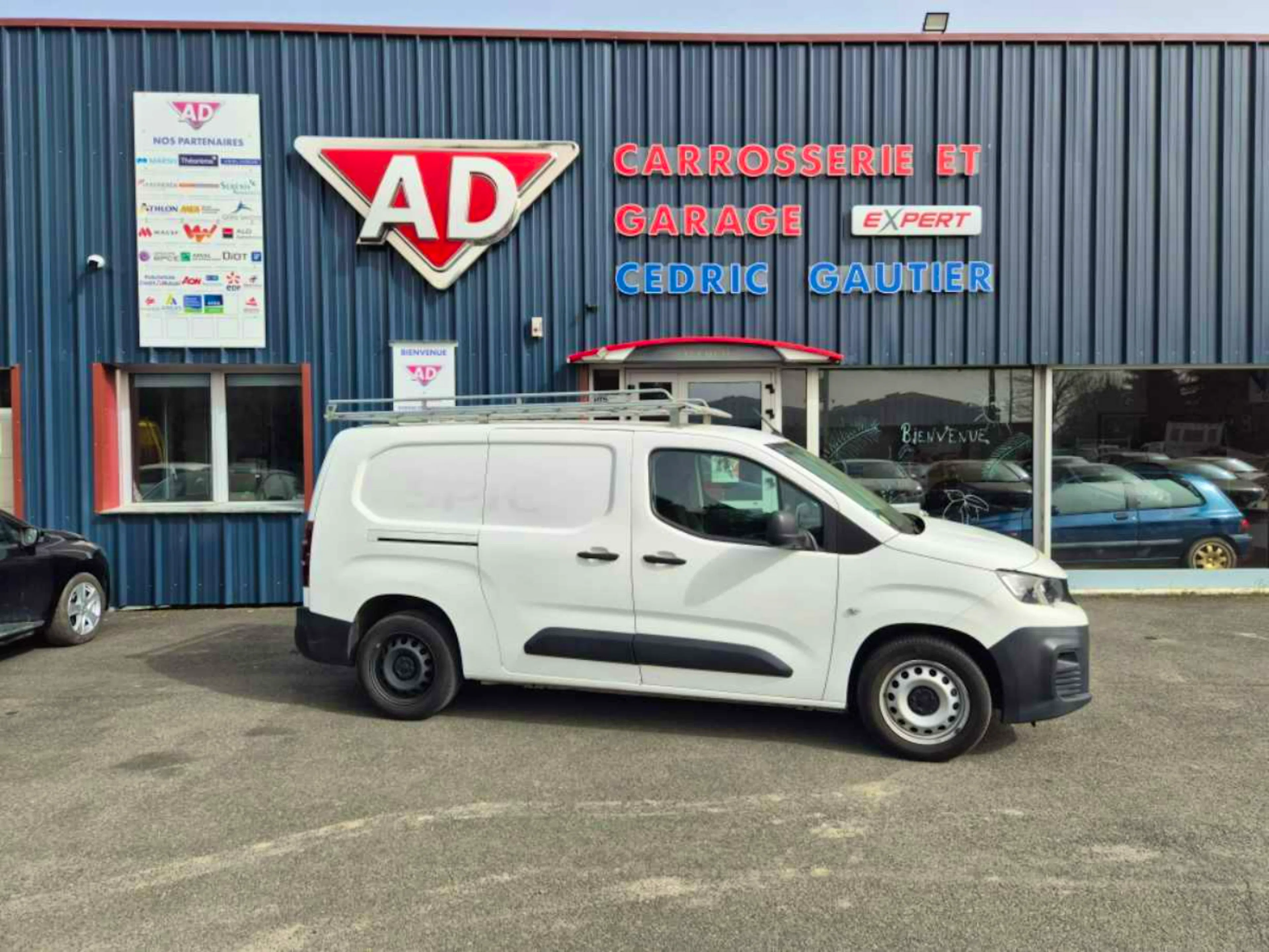 Peugeot Partner 1.5 BHDI 100cv PREMIUM Long occasion