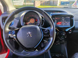 Peugeot 108  108 1.0 VTI 72 S&S STYLE + occasion - Photo 17