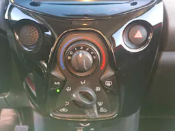 Peugeot 108  108 1.0 VTI 72 S&S STYLE + occasion - Photo 27