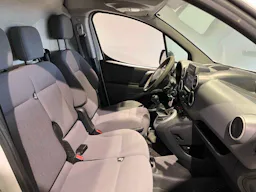 Peugeot Partner CLUB 1.6L HDI 75CV occasion - Photo 7
