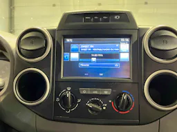 Peugeot Partner  CLUB 1.6L HDI 75CV occasion - Photo 8