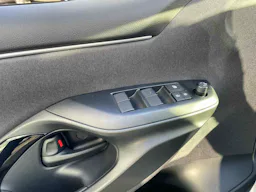 Toyota Yaris  HYBRID DESIGN occasion - Photo 12