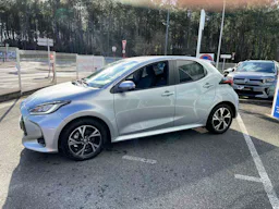 Toyota Yaris  HYBRID DESIGN occasion - Photo 14