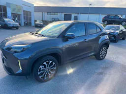 Toyota Yaris YARIS CROSS 130H DESIGN occasion - Photo 2