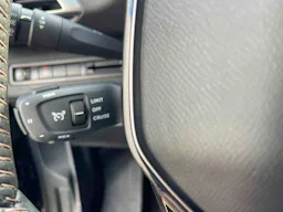 Peugeot 3008  1.2 ESSENCE 130 CV ALLURE occasion - Photo 13