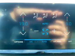 Peugeot 3008  1.2 ESSENCE 130 CV ALLURE occasion - Photo 16