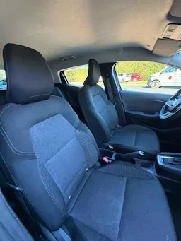 Renault Clio V Business E-TECH 140 VP occasion - Photo 18