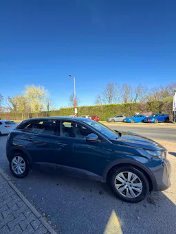 Peugeot 3008 BLUEHDI 130 S&S EAT8 ACTIVE BUSINE occasion - Photo 4