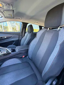 Peugeot 3008 BLUEHDI 130 S&S EAT8 ACTIVE BUSINE occasion - Photo 10