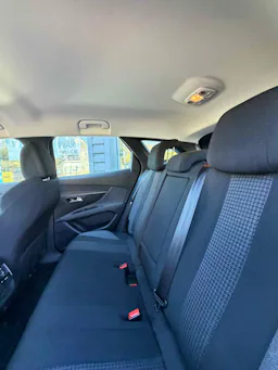 Peugeot 3008 BLUEHDI 130 S&S EAT8 ACTIVE BUSINE occasion - Photo 13