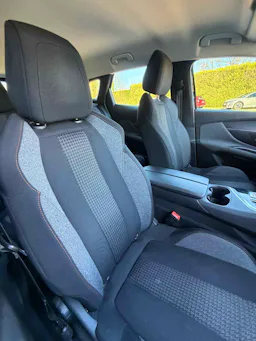 Peugeot 3008 BLUEHDI 130 S&S EAT8 ACTIVE BUSINE occasion - Photo 19