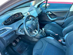 Peugeot 208 1.4i VTi 95 occasion - Photo 3