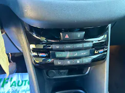 Peugeot 208 1.4i VTi 95 occasion - Photo 6