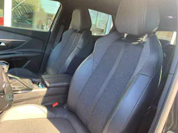 Peugeot 3008 1.2 PURE TECH 130cv GT LINE occasion - Photo 9