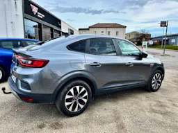 Renault Arkana  1.3 TCE 140CV E-TECH EDC BUSINESS occasion - Photo 2