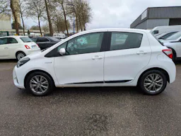 Toyota Yaris Hybride 100h Dynamic occasion - Photo 9