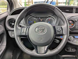 Toyota Yaris Hybride 100h Dynamic occasion - Photo 15