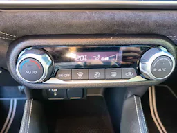 Nissan Micra 1.0 IG-T 100 CH N-SPORT occasion - Photo 13