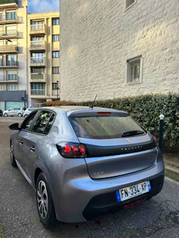 Peugeot 208 208 1.2 75CH LIKE occasion - Photo 5