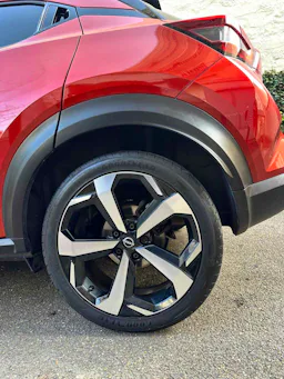 Nissan Juke  NISSAN JUKE II 1.0 DIG-T 114 TEKNA BVM6 Caractéristiques NISSAN JUKE II 1.0 DIG-T 114 TEKNA BVM6 occasion - Photo 16