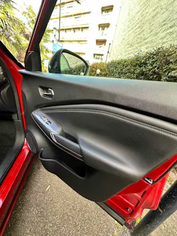 Nissan Juke  NISSAN JUKE II 1.0 DIG-T 114 TEKNA BVM6 Caractéristiques NISSAN JUKE II 1.0 DIG-T 114 TEKNA BVM6 occasion - Photo 19