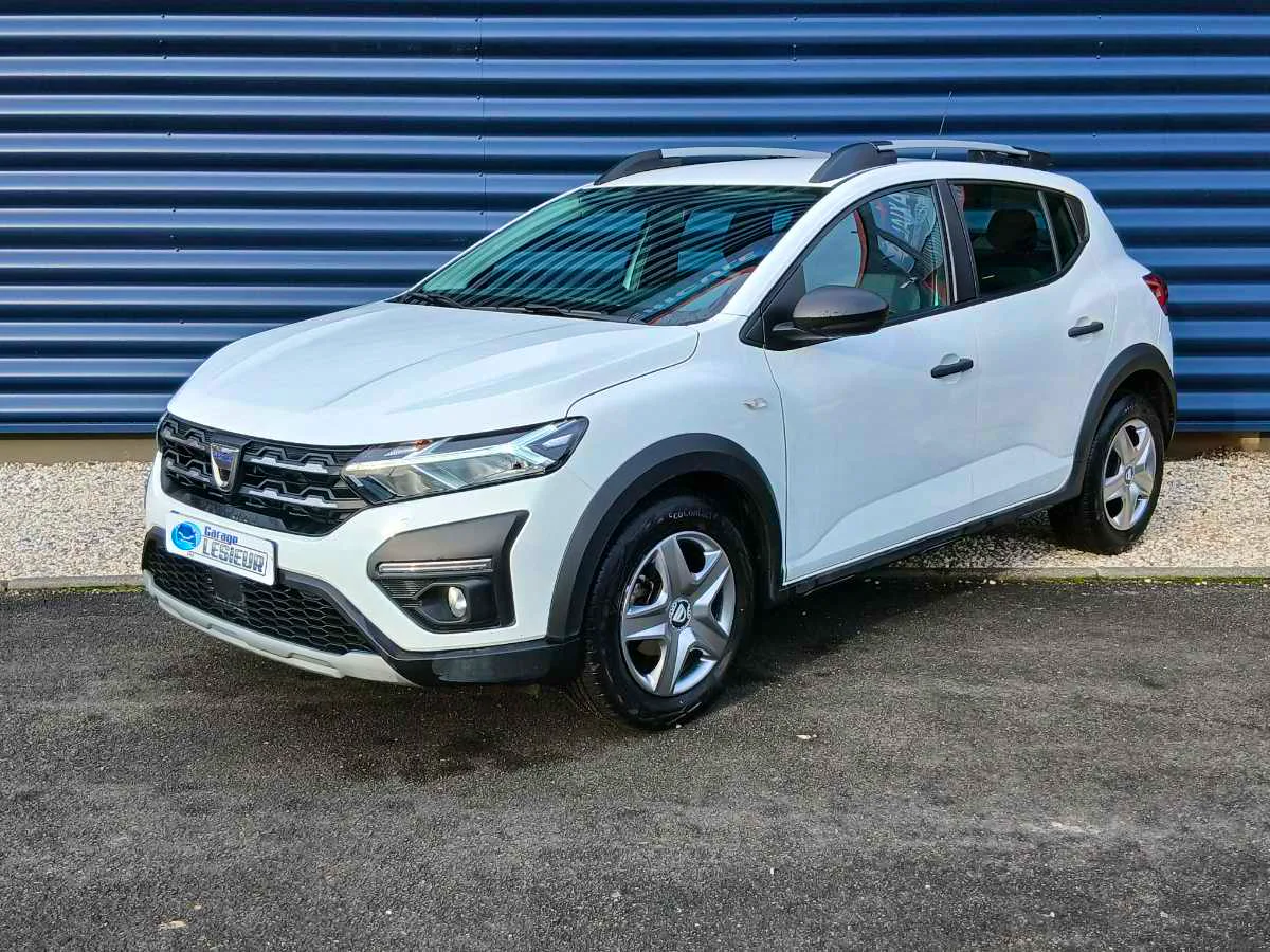 Dacia Sandero STEPWAY ESSENTIAL CVT TCE 90CH occasion