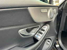 Mercedes Benz Classe C  CLASSE C 200 CAB PACK AMG 184CH HYBRID occasion - Photo 16