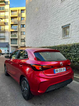 MG MG4  MG3+ 195CH STANDARD HYBRID occasion - Photo 4