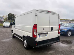 Peugeot Boxer Boxer TOLE 330 L1H1 BLUEHDI 140 S&S ASPHALT TVA RECUPERABLE occasion - Photo 2