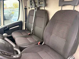 Peugeot Boxer Boxer TOLE 330 L1H1 BLUEHDI 140 S&S ASPHALT TVA RECUPERABLE occasion - Photo 5