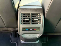 Cupra Leon 1.5 eTSI 150ch V DSG7 / PREMIERE MAIN / FINANCEMENT POSSIBLE occasion - Photo 13