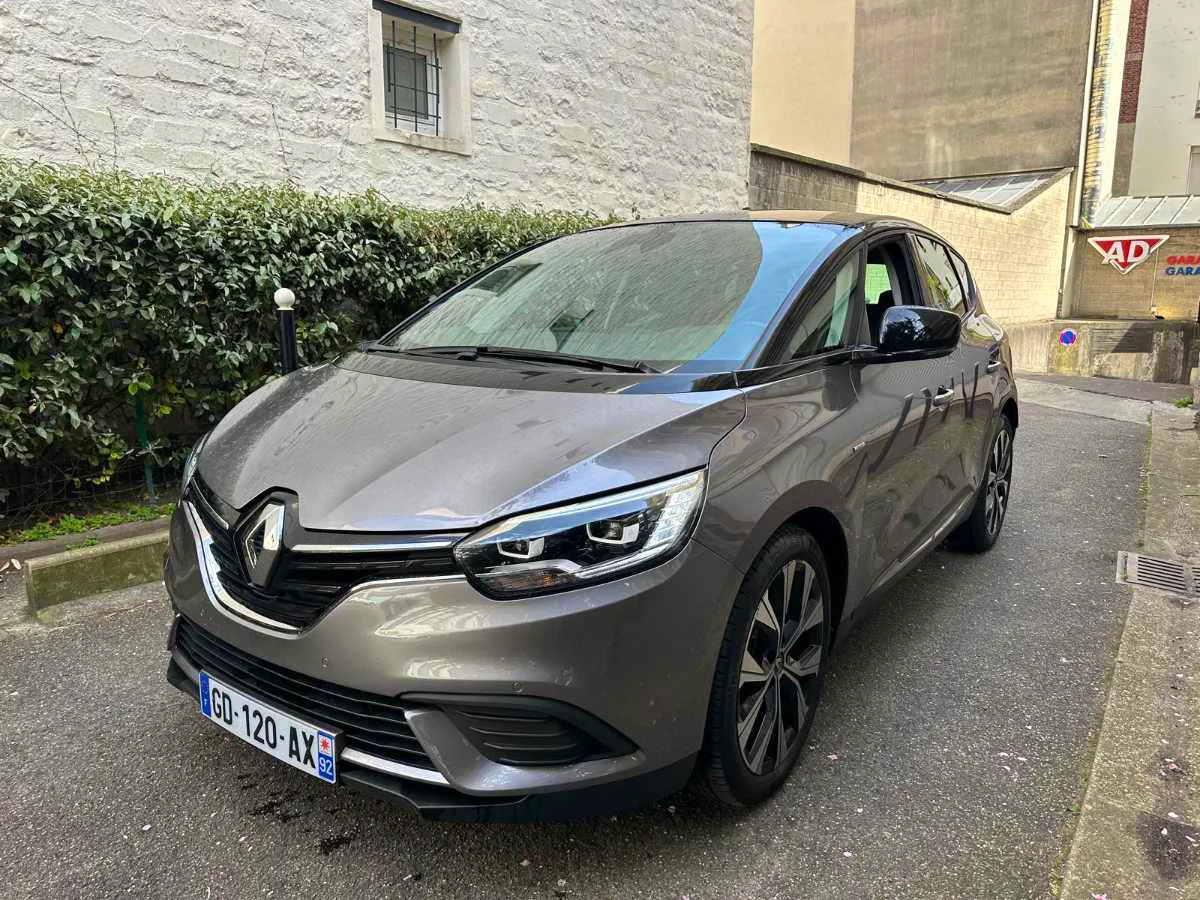 Renault Scenic SCENIC IV 1.3 TCE 140 FAP LIMITED EDC occasion