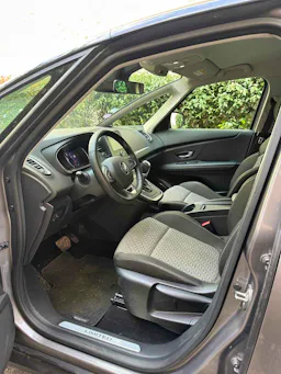 Renault Scenic  SCENIC IV 1.3 TCE 140 FAP LIMITED EDC occasion - Photo 8