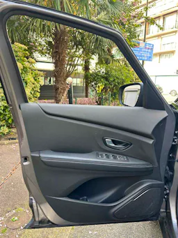 Renault Scenic SCENIC IV 1.3 TCE 140 FAP LIMITED EDC occasion - Photo 13