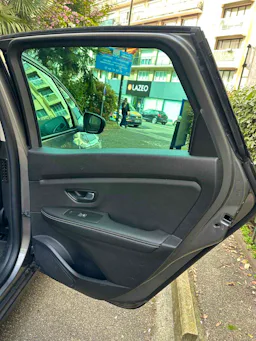 Renault Scenic  SCENIC IV 1.3 TCE 140 FAP LIMITED EDC occasion - Photo 17