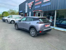 Peugeot 2008 1.5 BHDI 130cv EAT8 Active business occasion - Photo 3