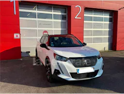 Peugeot 2008  1.2 130 CV ALLURE occasion - Photo 1