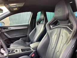 Cupra Leon  1.4 EHYBRID VZ CUP 245ch DSG6 *SIEGES SPORT F1*CAMERA DE RECUL* occasion - Photo 3