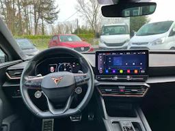 Cupra Leon 1.4 EHYBRID VZ CUP 245ch DSG6 *SIEGES SPORT F1*CAMERA DE RECUL* occasion - Photo 6